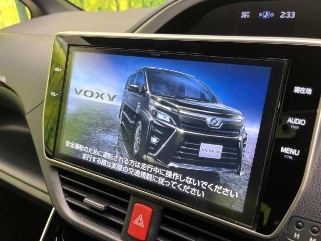 Toyota VOXY 2018-05 13325-5