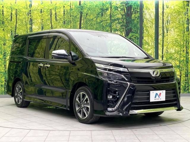 Toyota VOXY 2018-05 13325-17