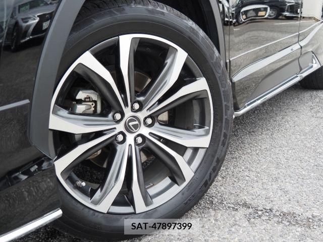 Lexus RX 2021-01 275834-8
