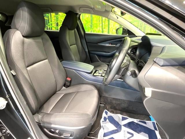 Mazda CX-30 2023-03 188585-11