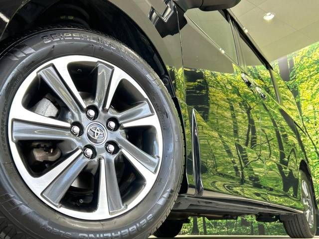 Toyota NOAH 2018-09 19954-13