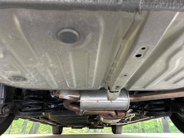 Toyota NOAH 2018-09 19954-19