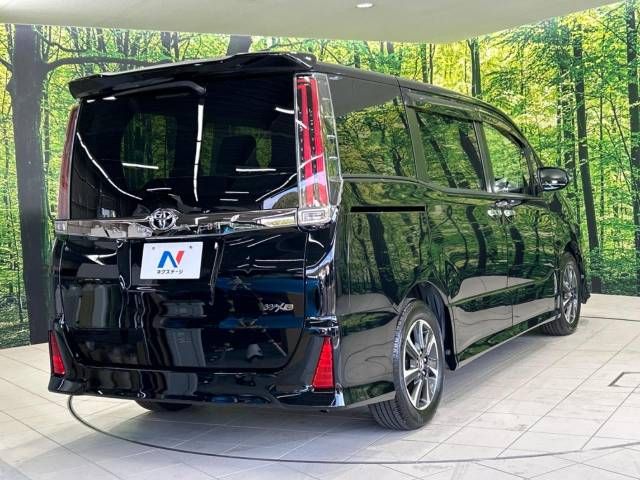 Toyota NOAH 2018-09 19954-17