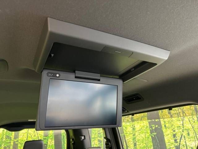 Toyota NOAH 2018-09 19954-3