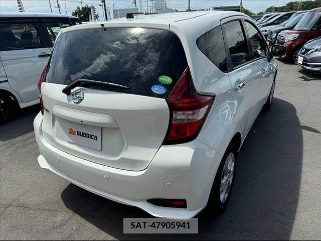 Nissan NOTE 2019-06 302450-12
