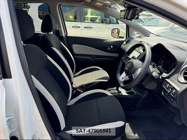 Nissan NOTE 2019-06 302450-15
