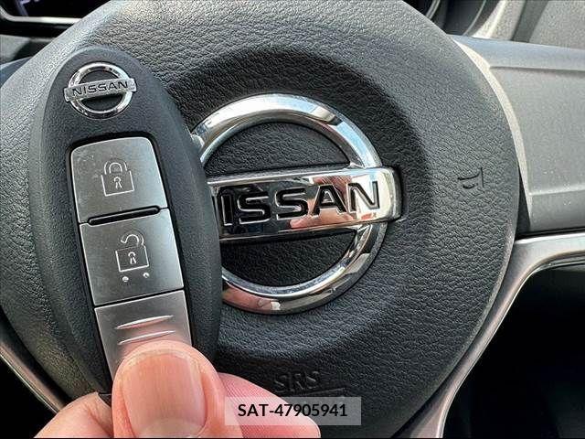 Nissan NOTE 2019-06 302450-3