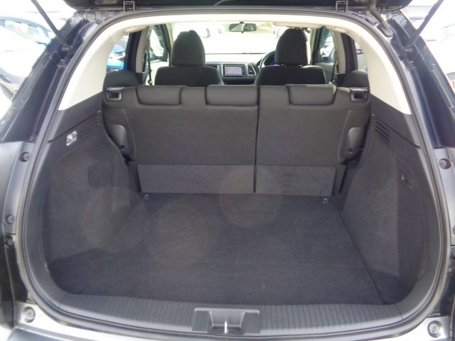 Honda VEZEL 2017-09 390-24