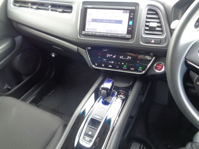 Honda VEZEL 2017-09 390-13