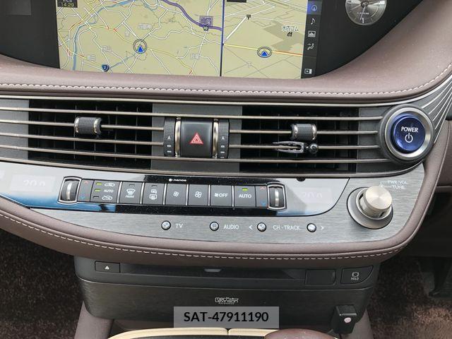 Lexus LS 2017-12 275537-14