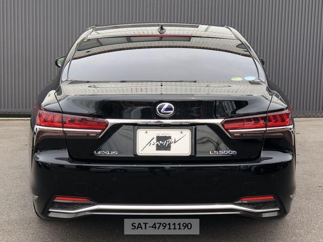 Lexus LS 2017-12 275537-4