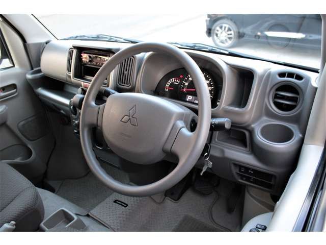 Mitsubishi MINICAB VAN 2022-11 12782-6