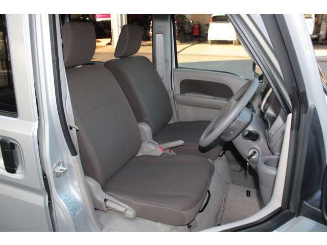 Mitsubishi MINICAB VAN 2022-11 12782-8