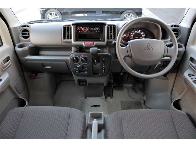 Mitsubishi MINICAB VAN 2022-11 12782-3