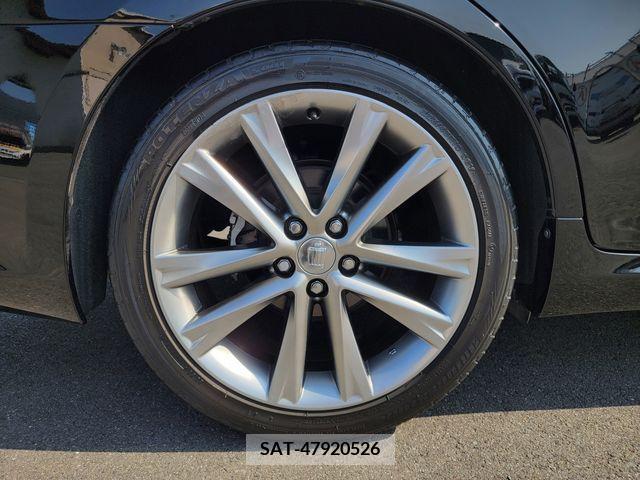 Toyota CROWN SEDAN 2010-12 238387-6