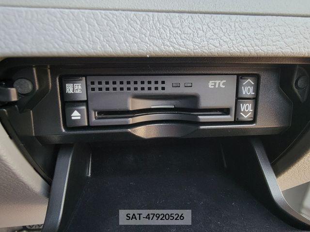 Toyota CROWN SEDAN 2010-12 238387-14