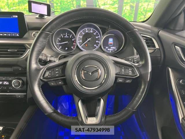 Mazda ATENZA WAGON 2017-07 303755-11