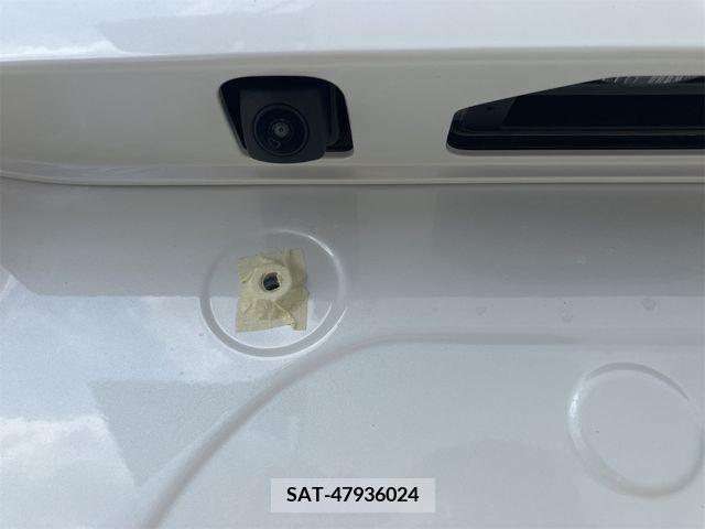 Honda N BOX CUSTOM 2024-07 351458-11