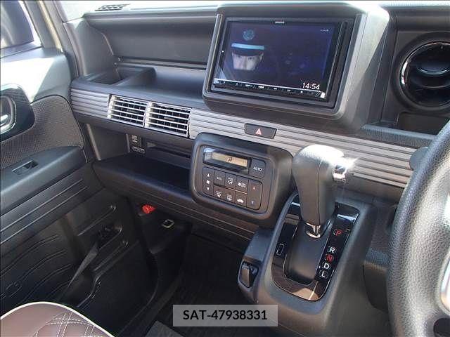 Honda N-VAN 2022-02 218325-15