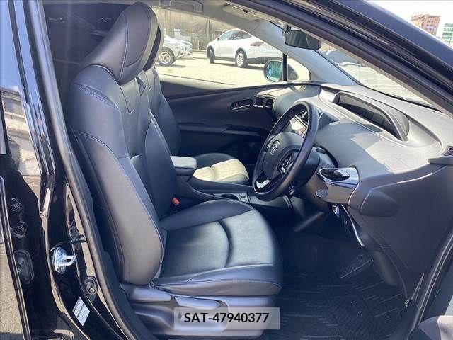 Toyota PRIUS 2021-01 322506-15