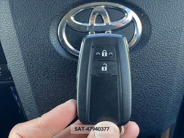 Toyota PRIUS 2021-01 322506-25