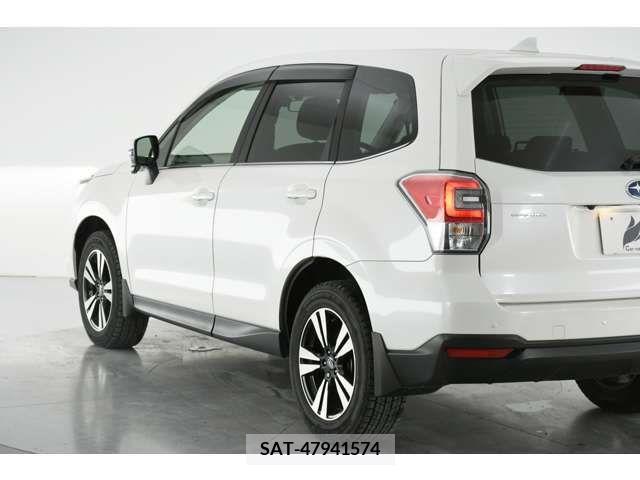 Subaru FORESTER 2017-05 396606-12