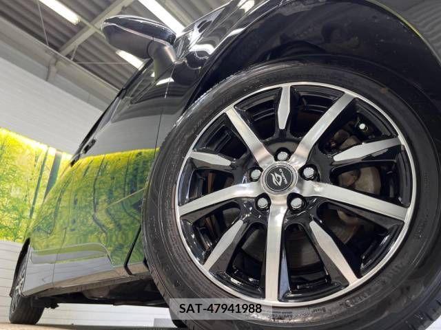 Toyota SIENTA 2017-01 368212-14