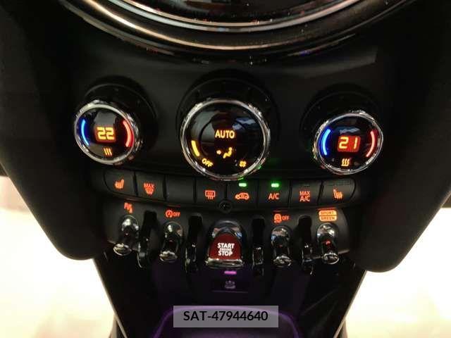 Bmw MINI 2023-01 214326-16