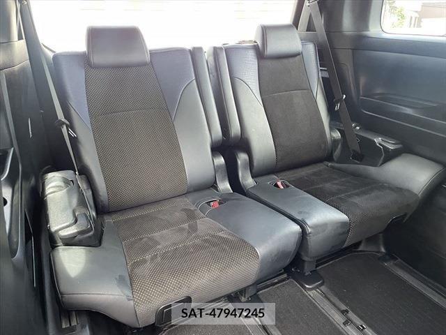 Toyota VELLFIRE 2017-12 299411-9