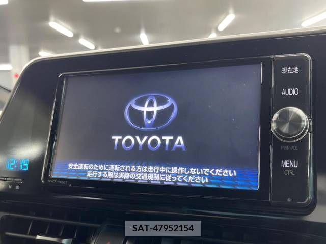 Toyota C-HR 2017-12 265328-2
