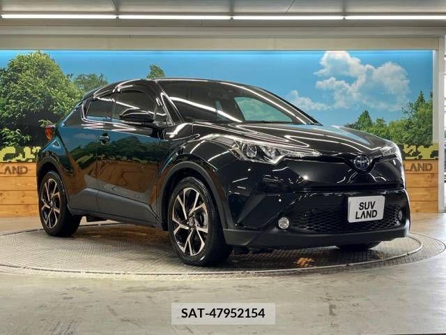 Toyota C-HR 2017-12 265328-16