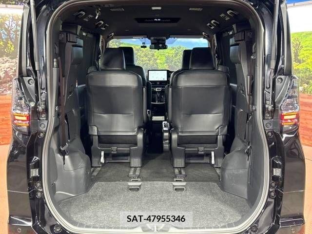 Toyota VOXY 2023-10 289002-10