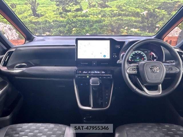 Toyota VOXY 2023-10 289002-1