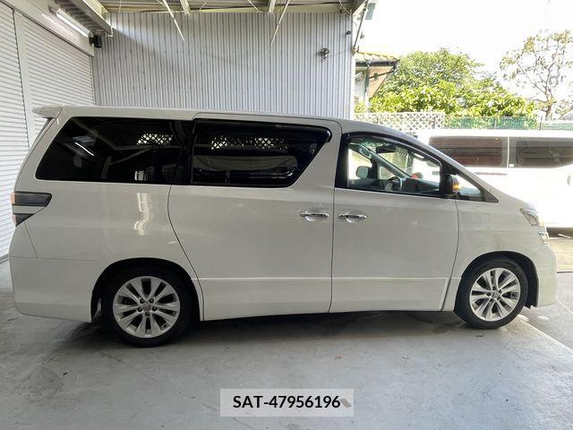 Toyota VELLFIRE 2009-04 288132-8