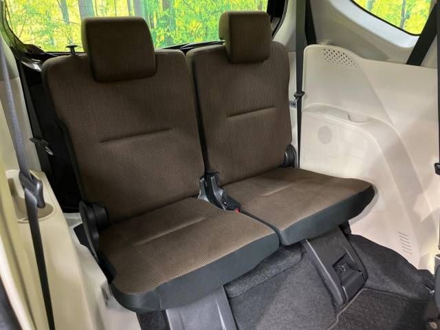 Toyota SIENTA 2017-12 196188-9