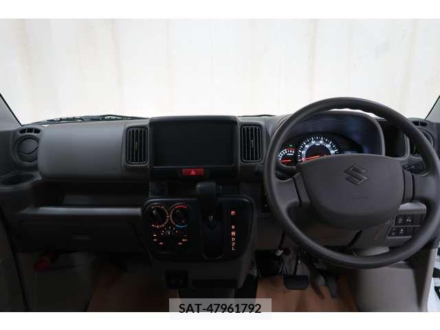 Suzuki EVERY 2023-11 329798-10