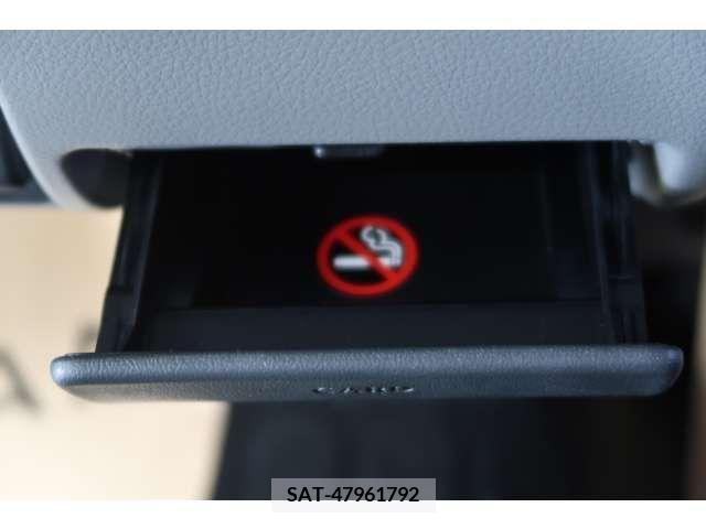 Suzuki EVERY 2023-11 329798-9