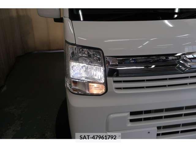 Suzuki EVERY 2023-11 329798-6