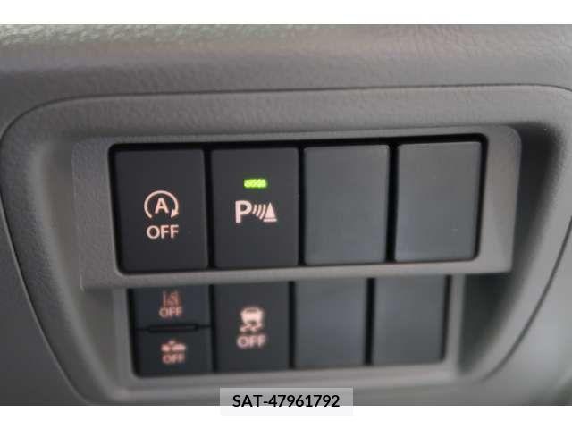 Suzuki EVERY 2023-11 329798-4