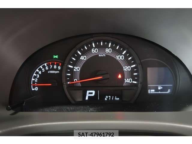 Suzuki EVERY 2023-11 329798-2