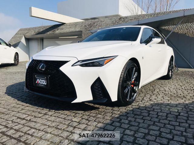 Lexus IS 2022-09 211651-0