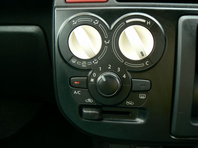 Mazda CAROL 2015-01 7977-8