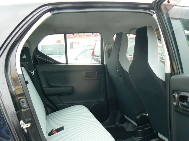 Mazda CAROL 2015-01 7977-6