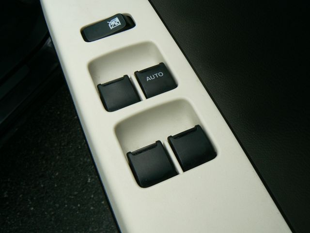 Mazda CAROL 2015-01 7977-12