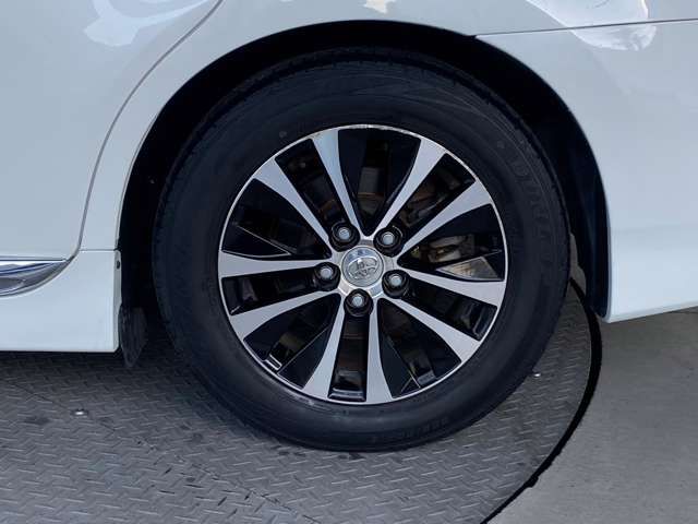 Toyota SAI 2013-09 181627-14