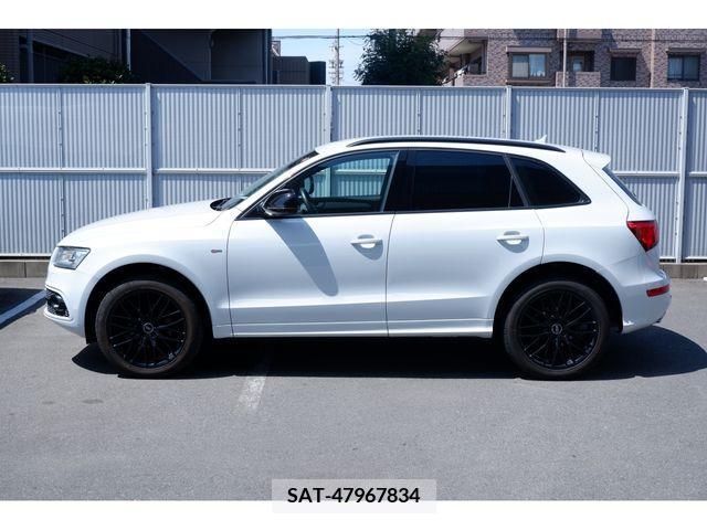Audi Q5 2016-02 293081-1