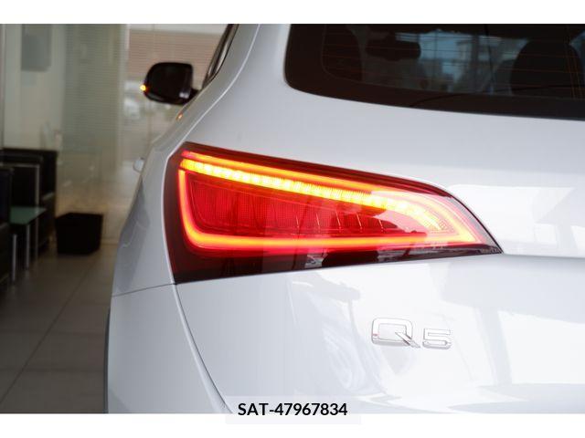 Audi Q5 2016-02 293081-8