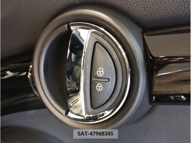 Bmw MINI 2019-03 339610-21