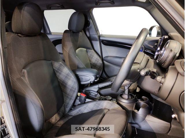 Bmw MINI 2019-03 339610-13