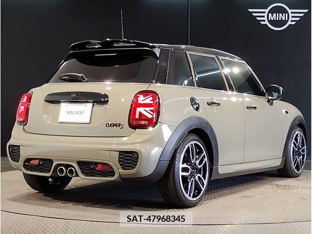 Bmw MINI 2019-03 339610-2